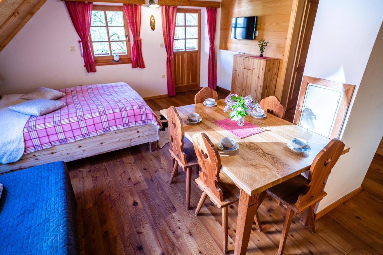 הוילה זגורניה יזרסקו Tourist Farm Senkova Domacija מראה חיצוני תמונה
